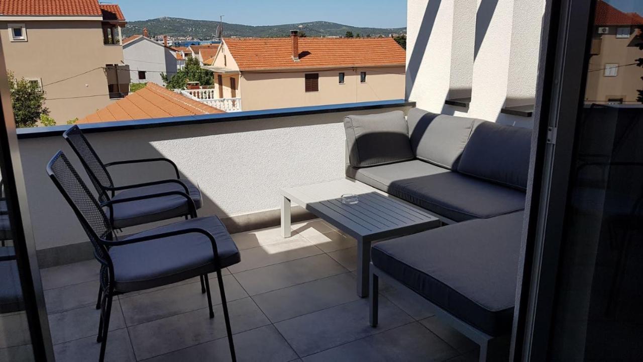 Apartments Star With Pool Biograd Na Moru Esterno foto